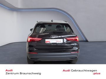 Audi Q3 - 4