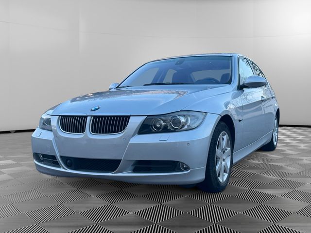 BMW 325i*2.Hand*Automatik*217 PS*NAVI*TEMPO*Sitzh.