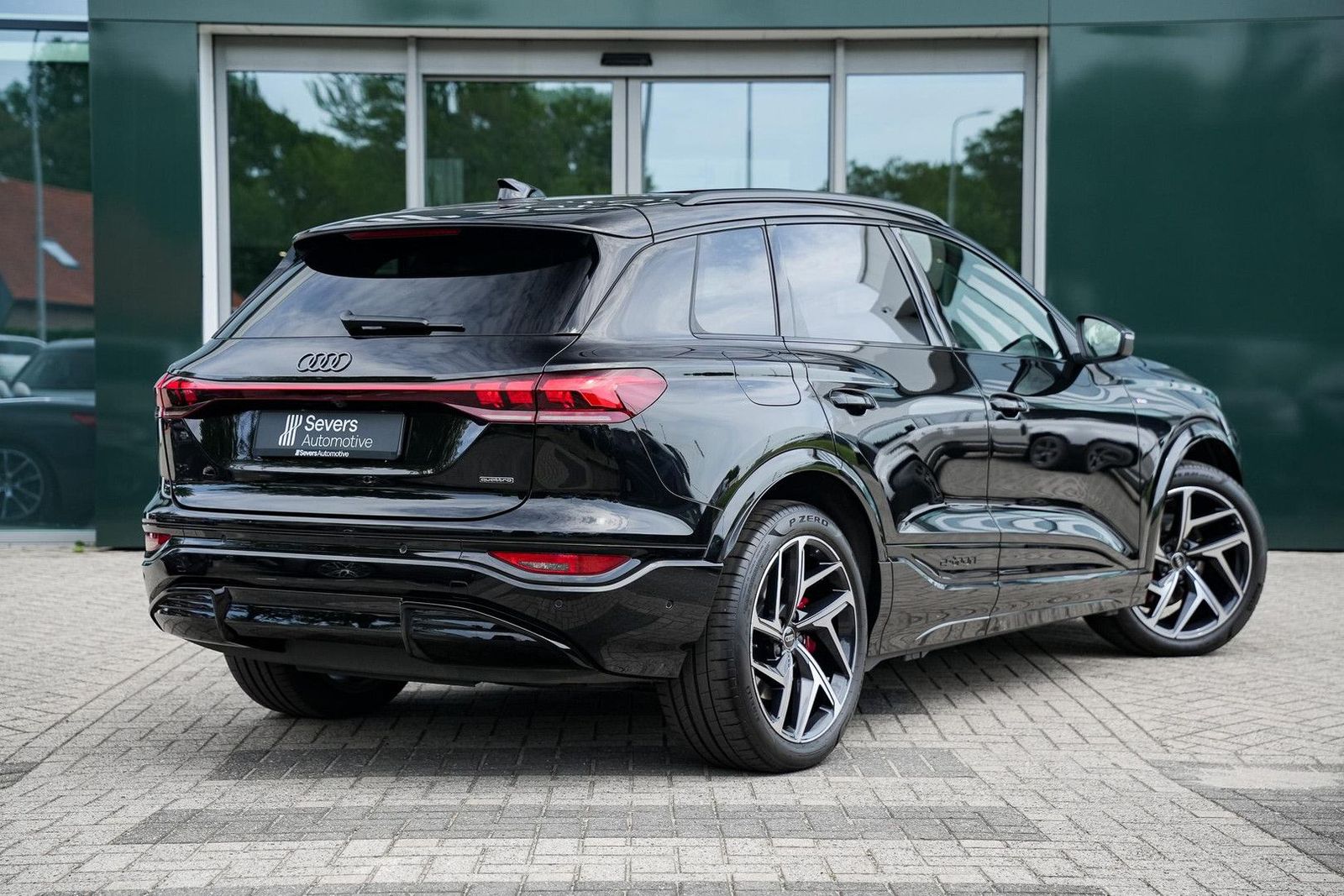 Audi Q6 e-tron S edition quattro 100 kWh l luftfederu imagem 3