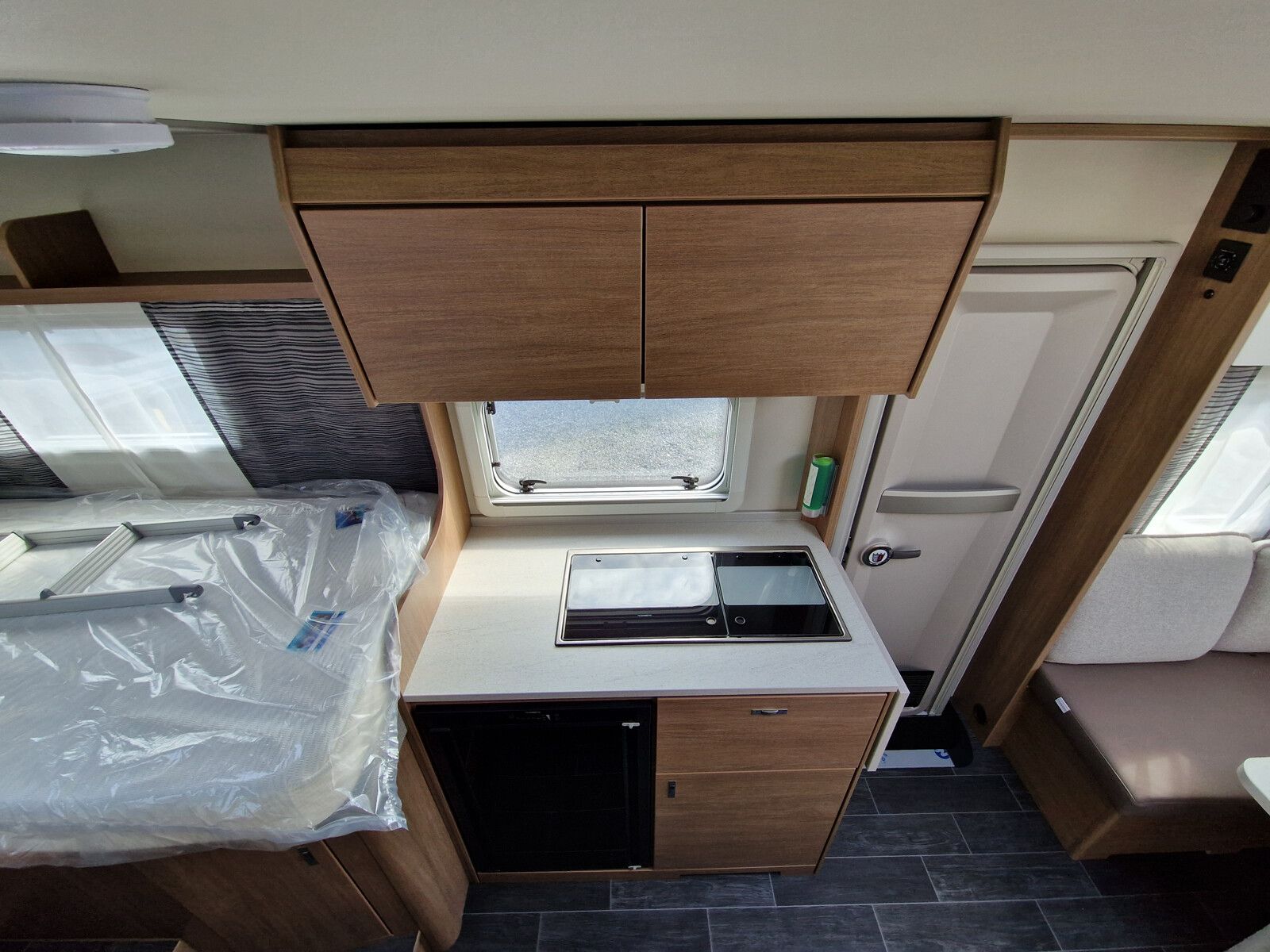 Fahrzeugabbildung Tabbert Senara 460E 2.3 Autark-Paket, Fahrradträger uvm!