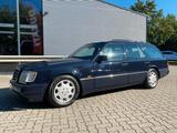 Mercedes-Benz E 200 Kombi 124 T KLIMA & AHK - gebrauchte Mercedes-Benz E 200 aus dem Jahr 1995