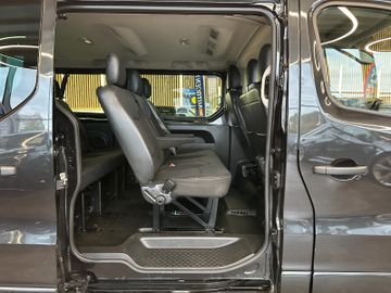 Opel Vivaro*TÜV 0828*9-SITZER*STHZ*TEMPO*AHK*PDC*