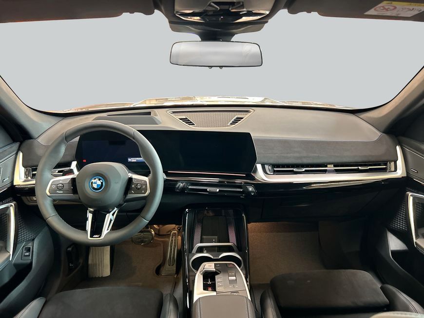 BMW iX1 - Bild 15