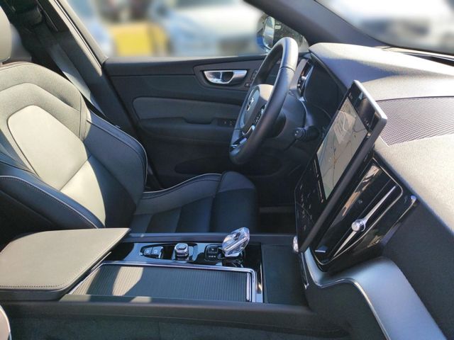 VOLVO XC 60 (Bild 25 von Array)