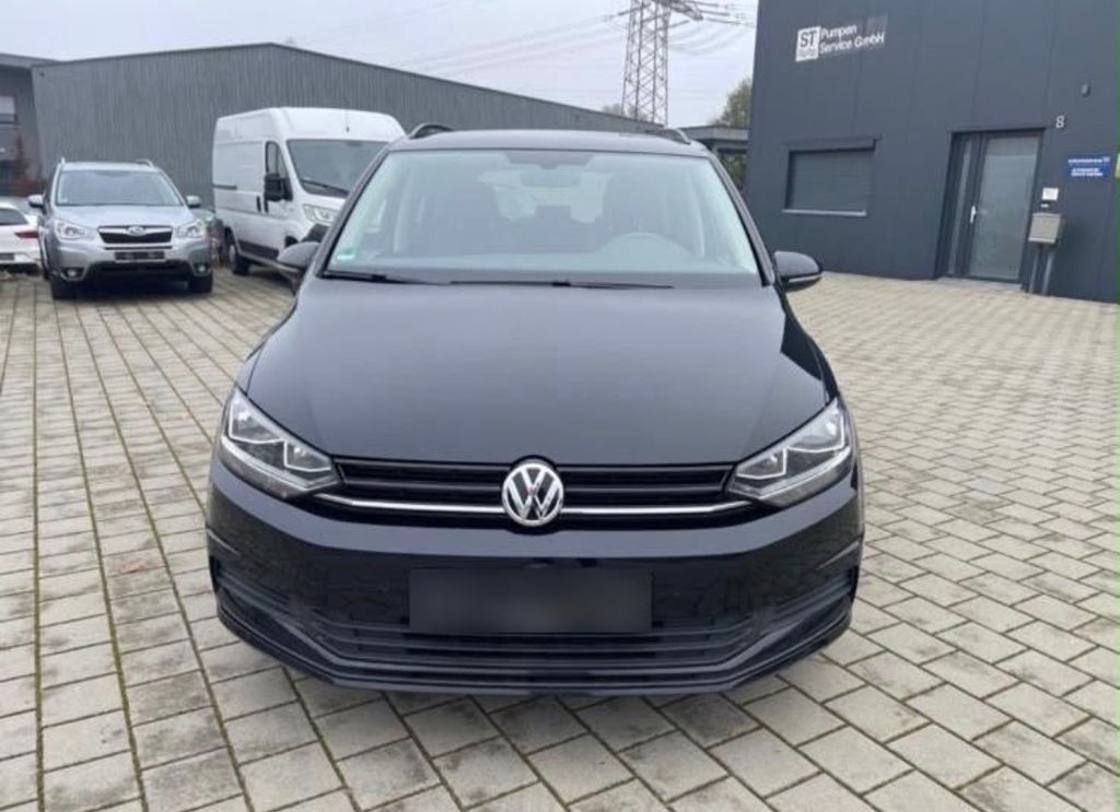 Image of Volkswagen Touran