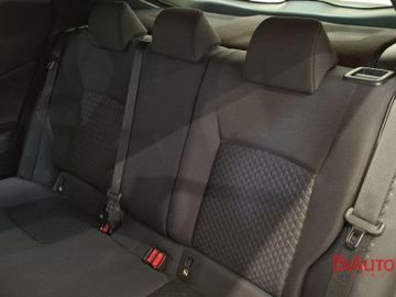 Toyota C-HR - 11