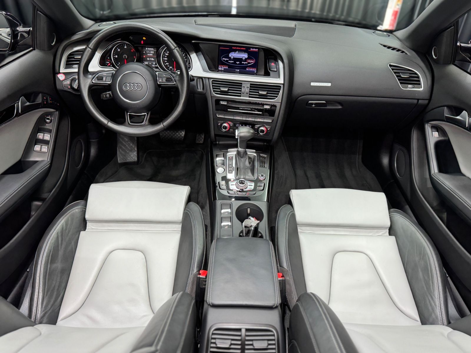 Fahrzeugabbildung Audi A5 Cabriolet 3.0 TDI quattro|3xS-LINE|S-TRONIC|