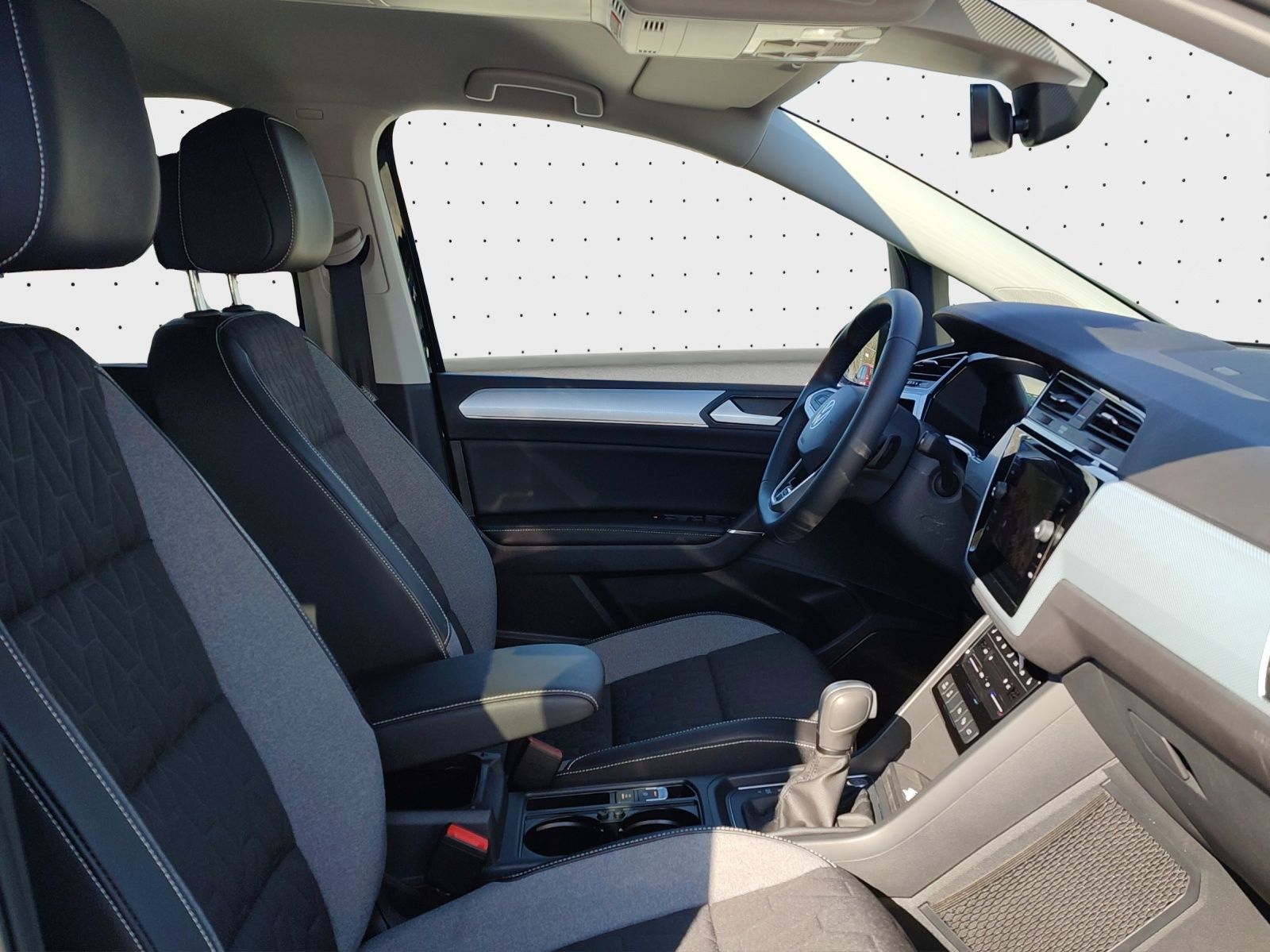 Volkswagen Touran - Bild 6