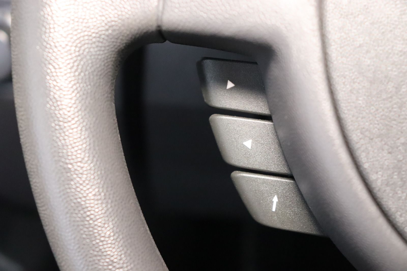 Fahrzeugabbildung Opel Meriva 1.4 HU/AU 11.26 Edition
