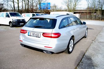 Mercedes E 300 - 8
