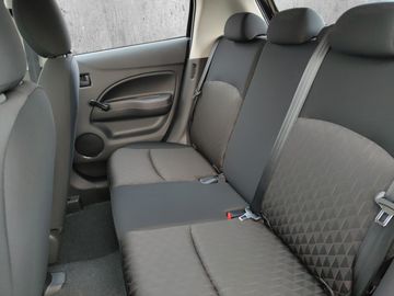 Mitsubishi Space Star Select 1.2 I 60M. Garantie KLIMA