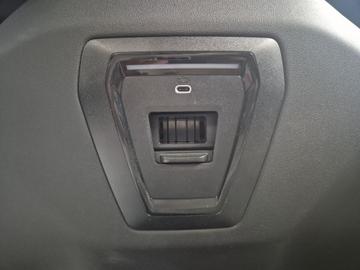 صورة مصغرة 21 لـ 2023 BMW I5