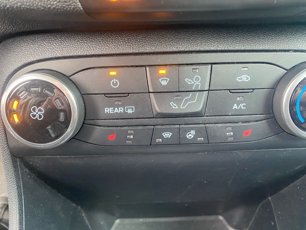 Ford Fiesta Navi Klima Sitzheizung Lenkradheizung – Bild 15