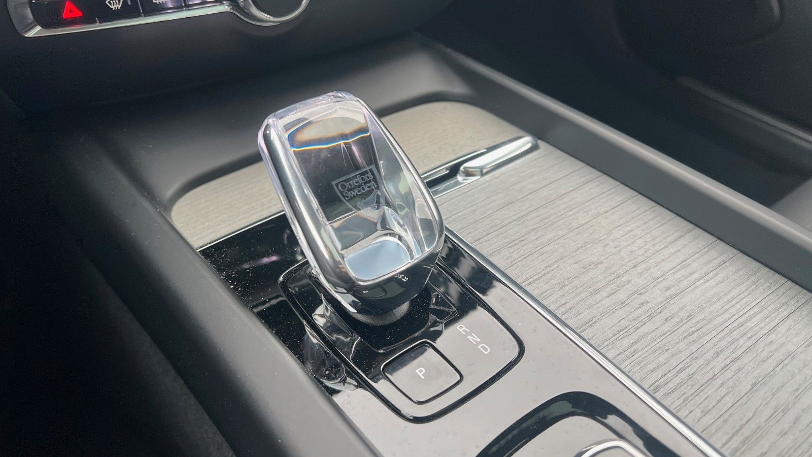 Fahrzeugabbildung Volvo V60 B4 CC Ultimate AWD*B&W*360°*SH*Massage*