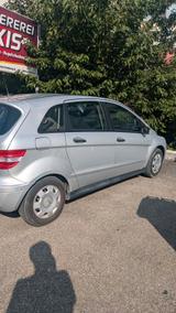 Mercedes-Benz Mercedes B 170 - Mercedes-Benz B 170 in Stuttgart