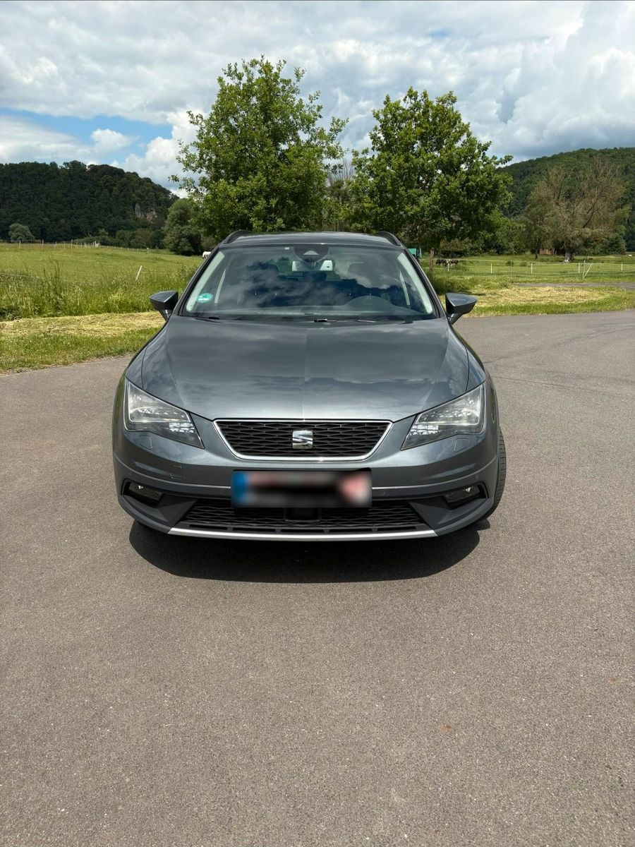 SEAT Seat Leon X perience 4x4 Allrad