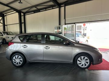 Toyota Auris - 3