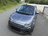 Fiat 500e Cabrio 42 kWh - - mit Elektro-Antrieb: Cabrio