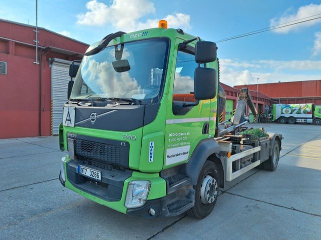 Volvo FL 240