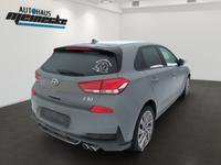 Hyundai i30 N Line/FRONTSCHADEN/Motor läuft