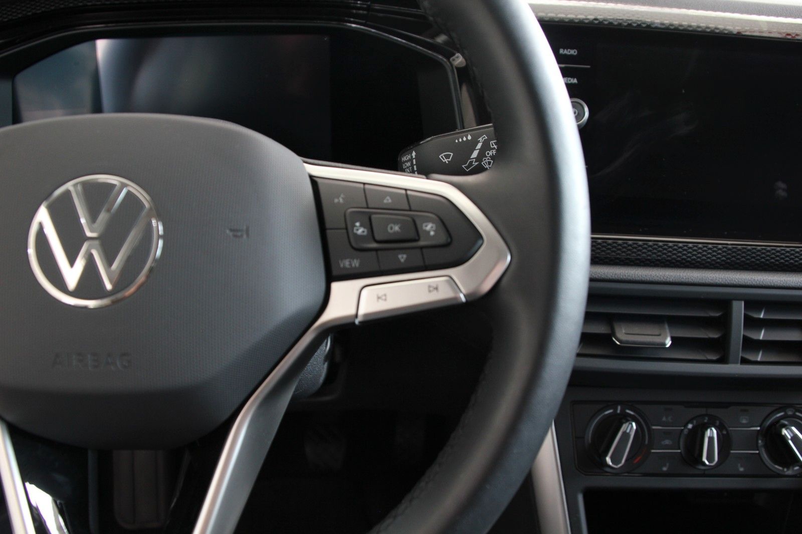 Fahrzeugabbildung Volkswagen Taigo 1.0 TSI Life