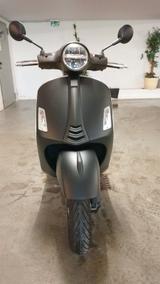 Vespa GTS 125 Super Tech 4790km von 4/23 HU/AU: 06/27 - VESPA GTS 125 SUPER TECH