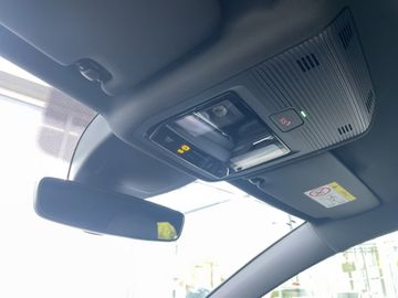 Volkswagen Golf VIII 2.0 TSI DSG GTI LED-PLUS NAVI ACC CAM