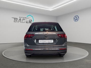 Volkswagen Tiguan - 5