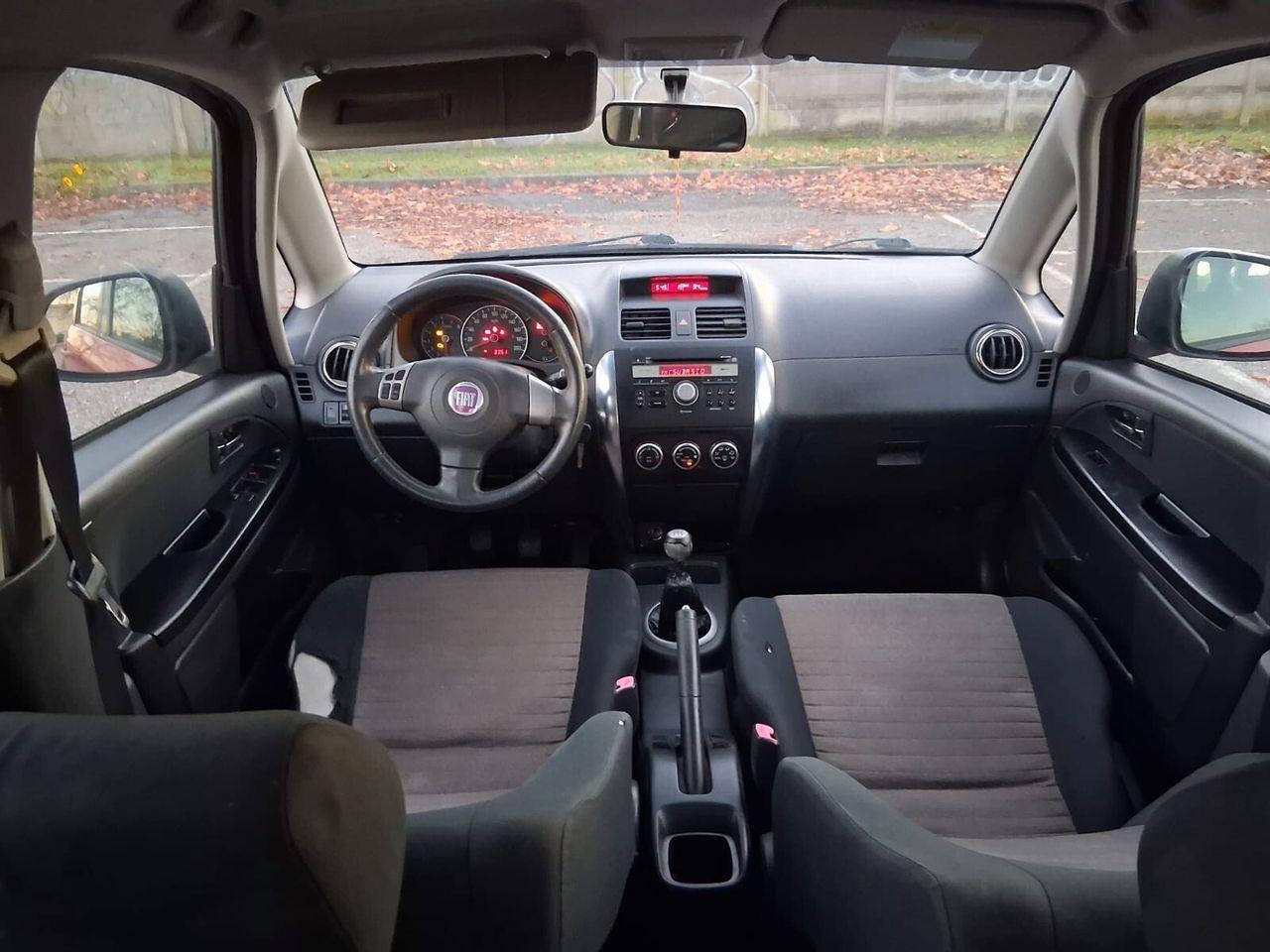 Fiat Sedici 2009 — photo 11