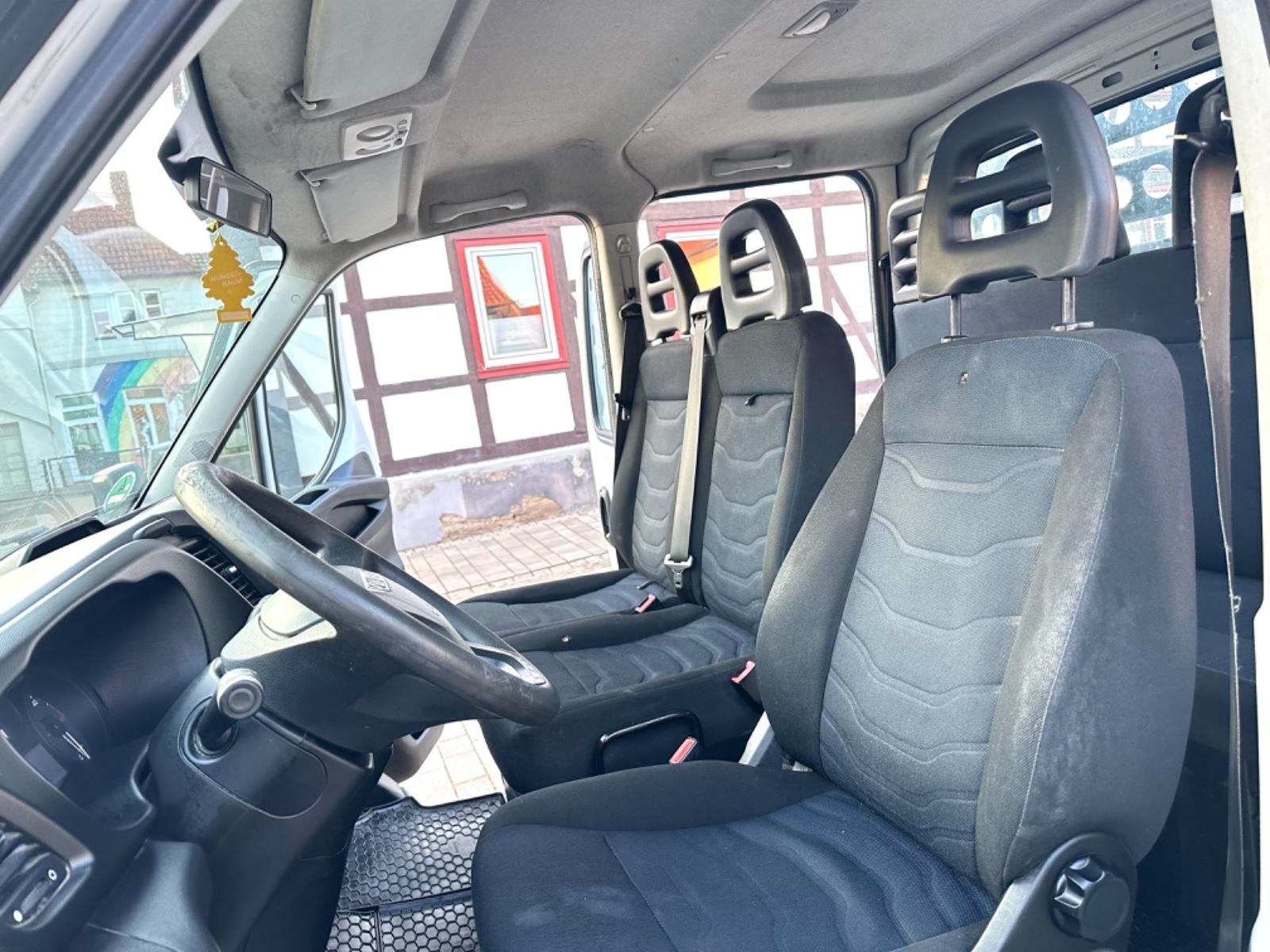 Iveco Daily Dreiseitenkipper Doppelkabine 7 Sitz