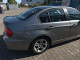 BMW 318i E90-Steuerkette + TÜV Neu *107.000 KM*AHK*  - BMW E90 - BMW 3er Reihe