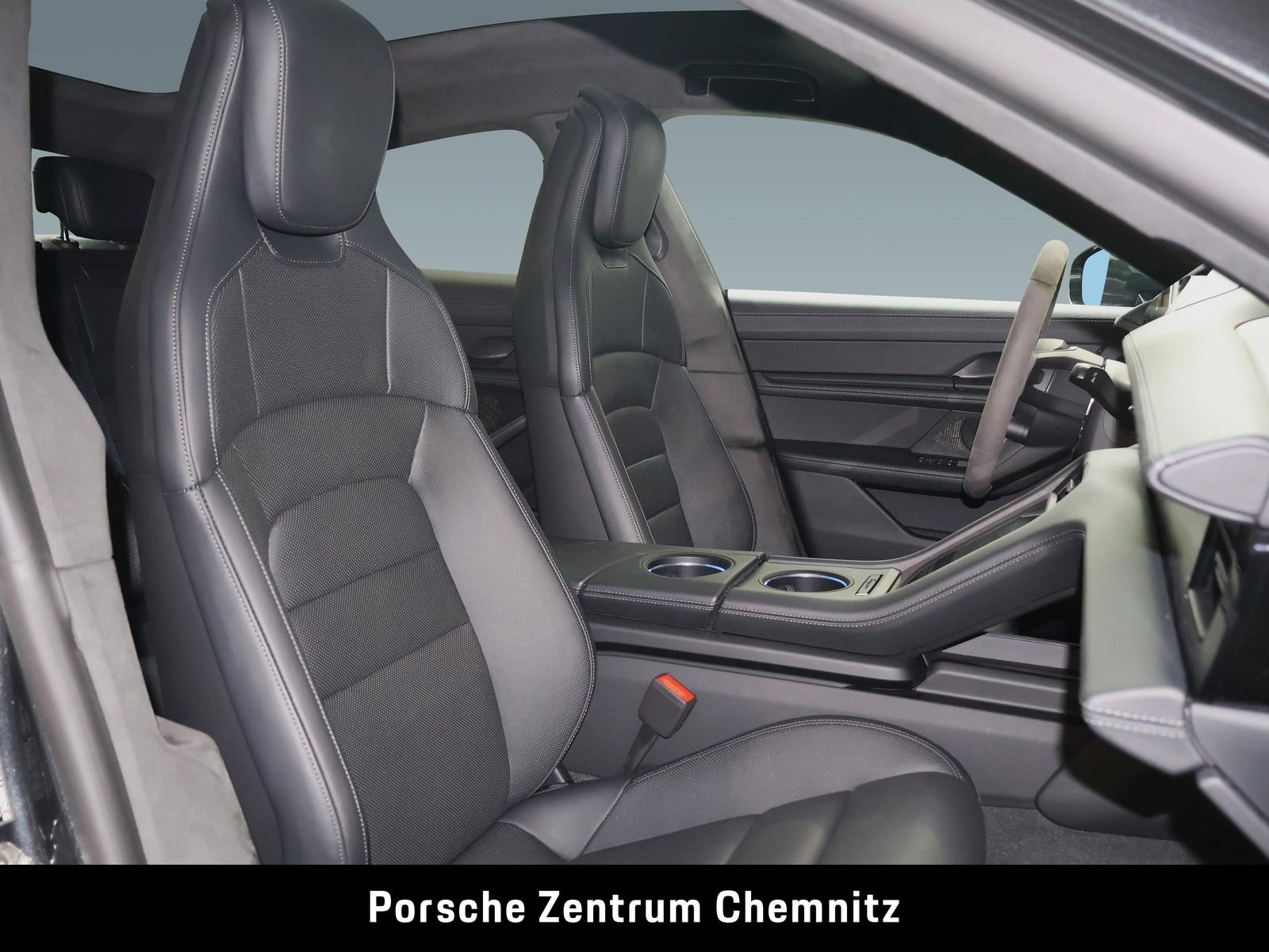 Porsche Taycan GTS HA-Lenkung;Massage;HD-Matrix;Head-Up