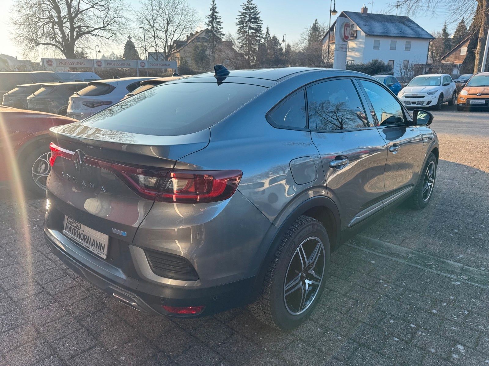 Fahrzeugabbildung Renault Arkana R.S. Line