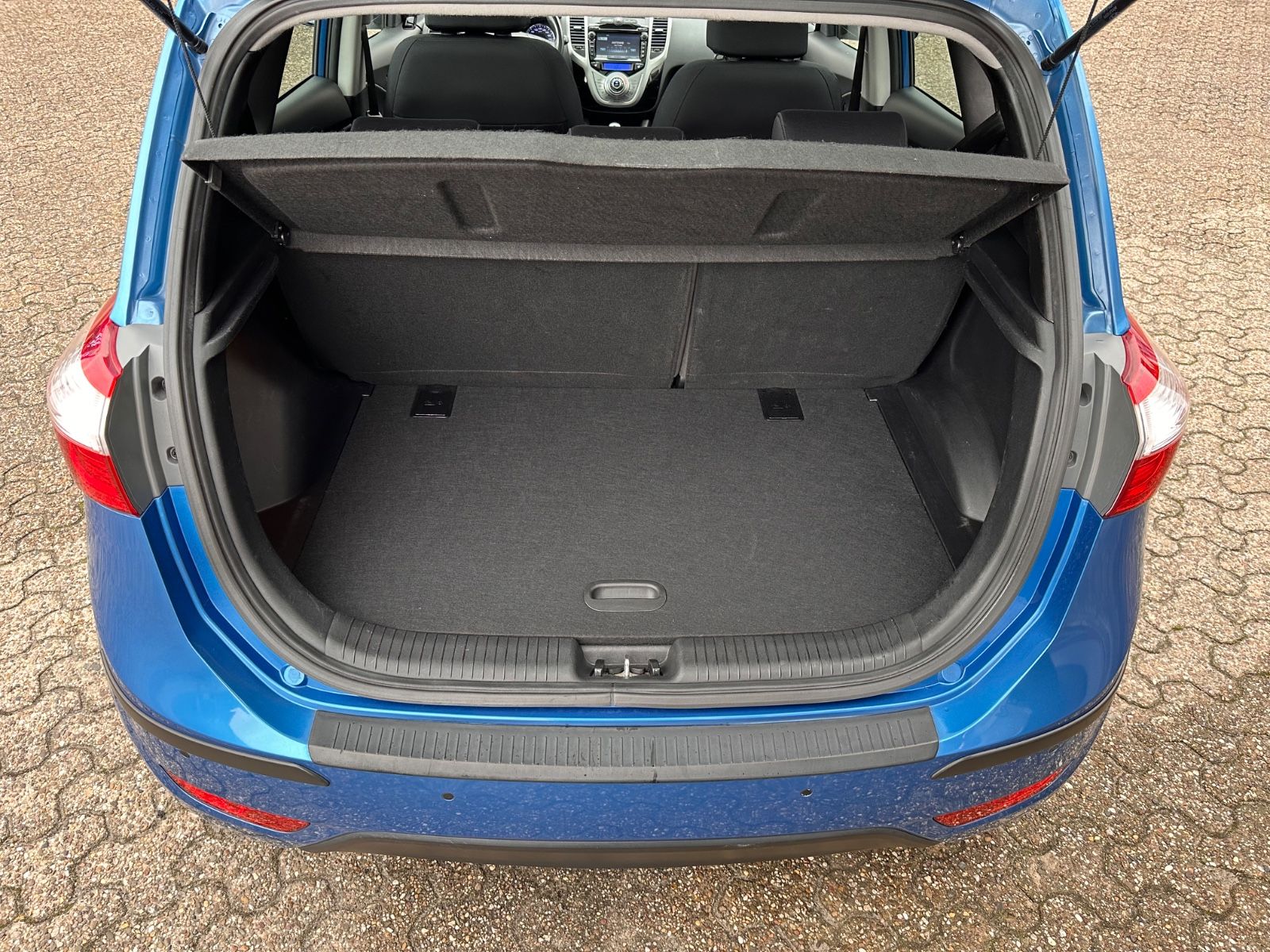 Fahrzeugabbildung Hyundai ix20 blue Passion 1.4 Pano/Kamera/Navi/SHZ/GRA