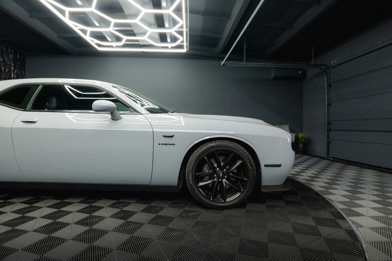 Fahrzeugabbildung Dodge Challenger 5.7 V8 R/T SRT Performance *LED*19%*