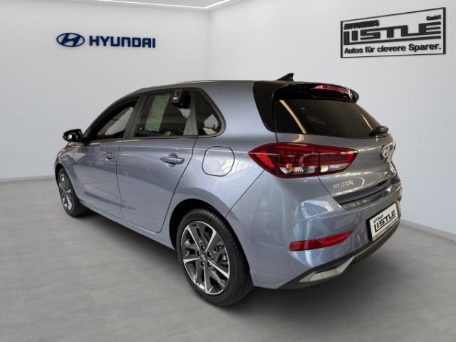 Fahrzeugabbildung Hyundai i30 Advantage 1.0 T-GDI EU6e Navi Digitales Cock