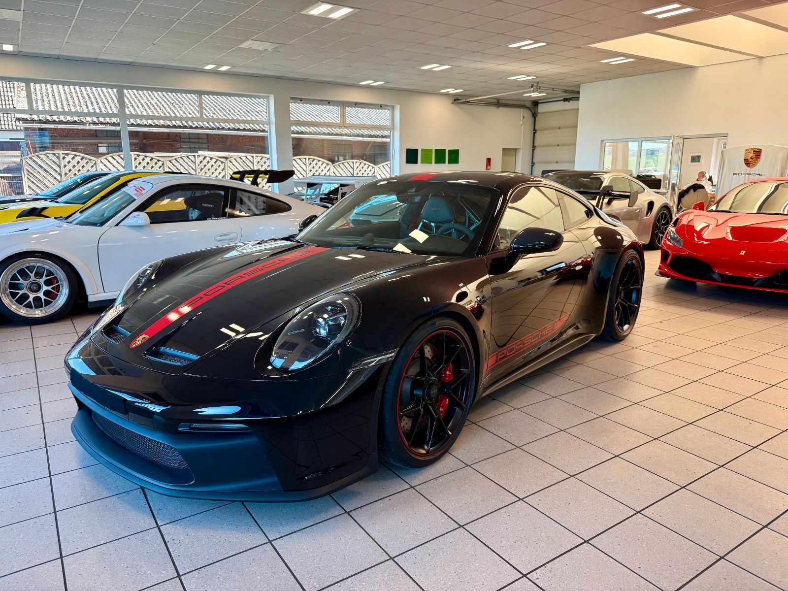 Fahrzeugabbildung Porsche 911 992 GT3 Clubsport/LIFT/Carbon/APPROVED