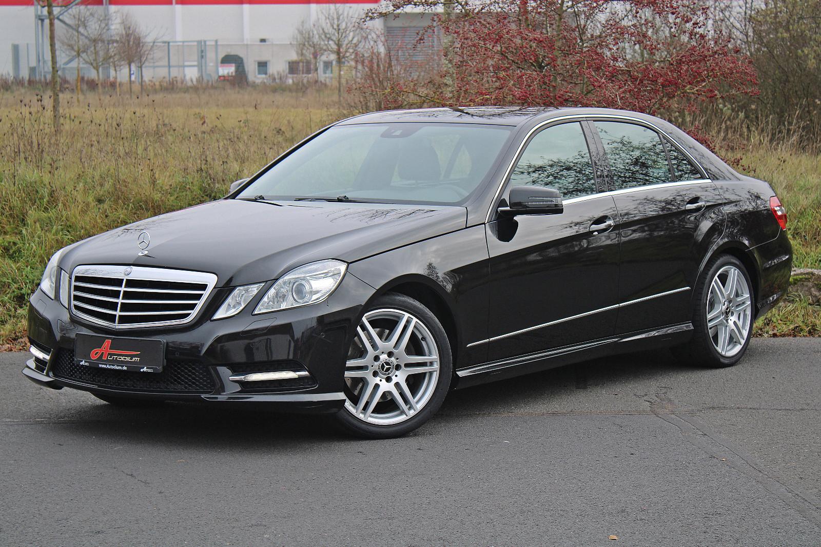 Mercedes-Benz E 220 CDI 7G *AMG-Sportpaket/Leder/ILS/AHK/Navi*