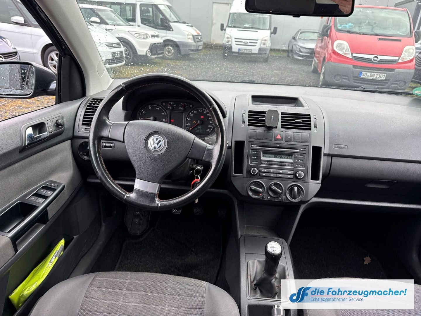 Fahrzeugabbildung Volkswagen Polo IV Goal Temp PDC Alu Klima *EXPORT