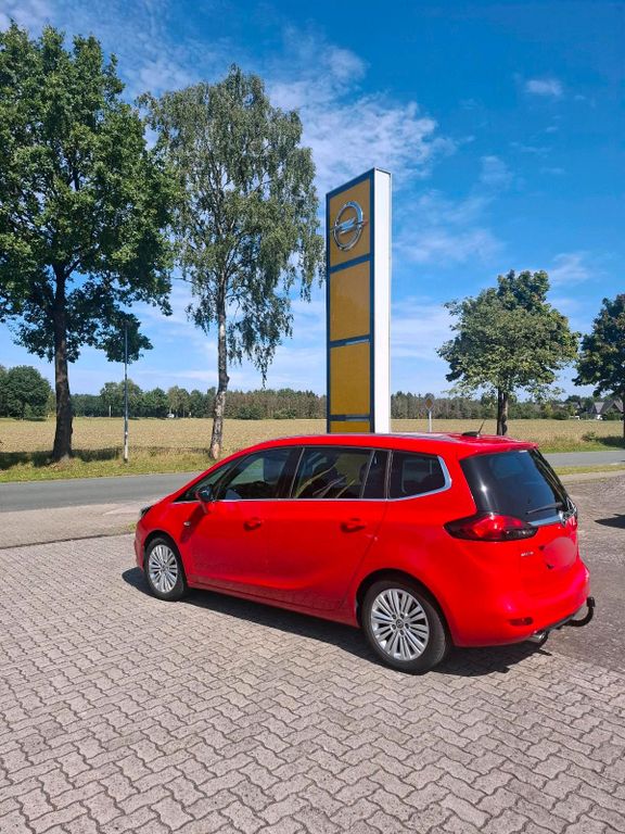 Image of Opel Zafira Tourer