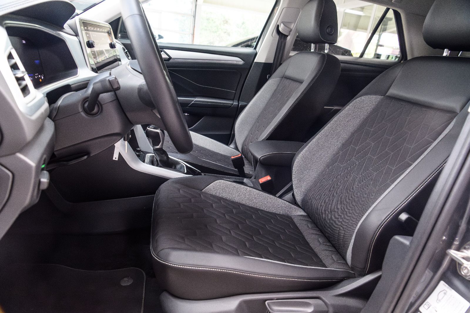 Fahrzeugabbildung Volkswagen T-Roc Goal+LED+AHK+NAVI+SHZ+ACC+GJR+SIDE.ASS