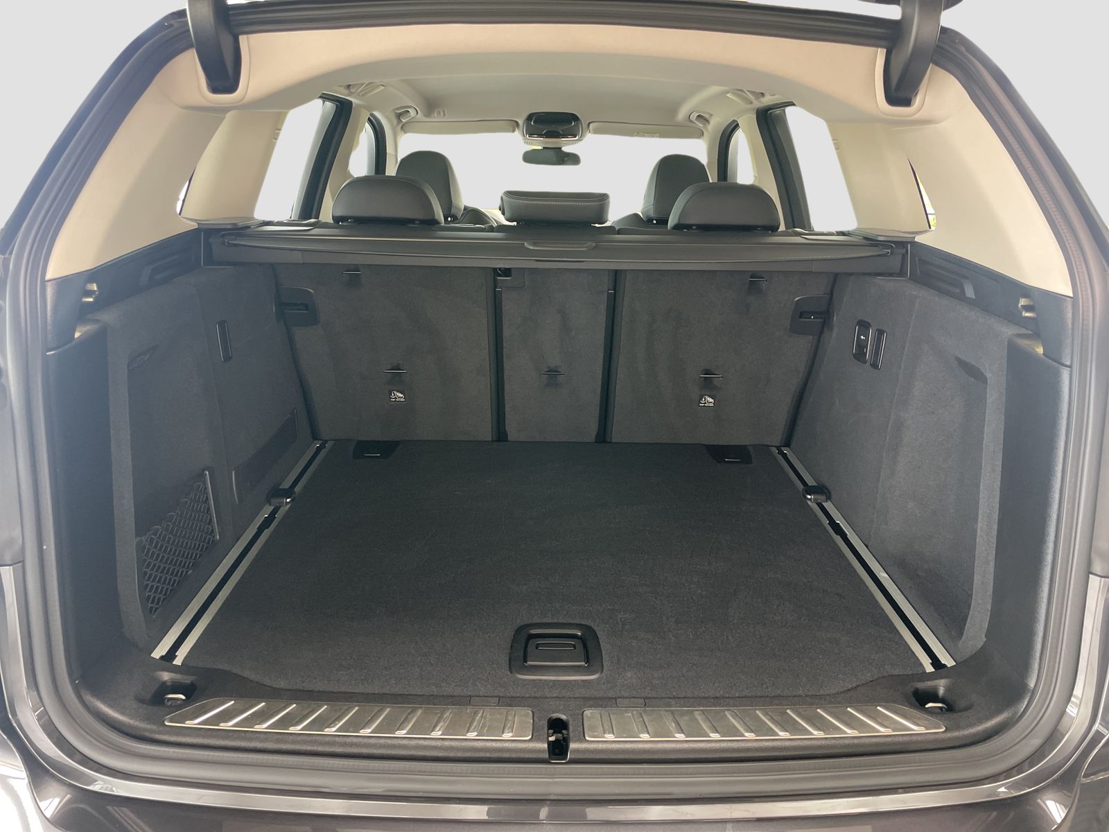BMW X3 xDrive20i Navi Kamera Sportsitze HiFi LED foto 13
