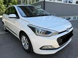 Hyundai i20 blue Passion plus 1.Hand Klima LED PDC Euro6 - Hyundai i20: Passion Plus