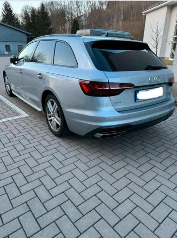 Image of Audi A4