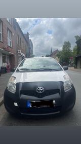 Toyota Yaris - Toyota Yaris Gebrauchtwagen in Krefeld