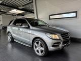 Mercedes-Benz ML 350 ML 350 4MATIC AMG|PANO|AHK|LUFT|StHz|NAVI - Mercedes-Benz ML 350 in Bielefeld