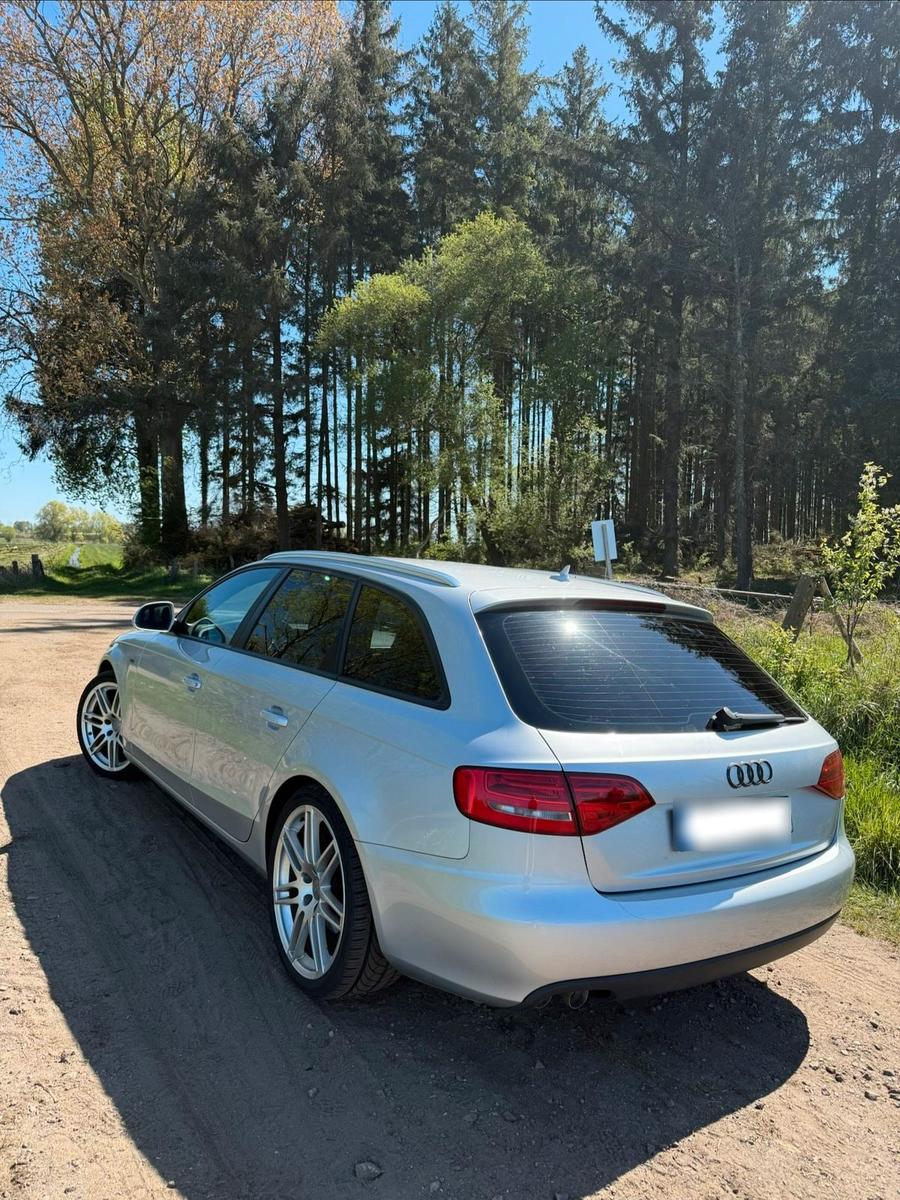 Audi A4 2008 — engine 143 HP (105kW)