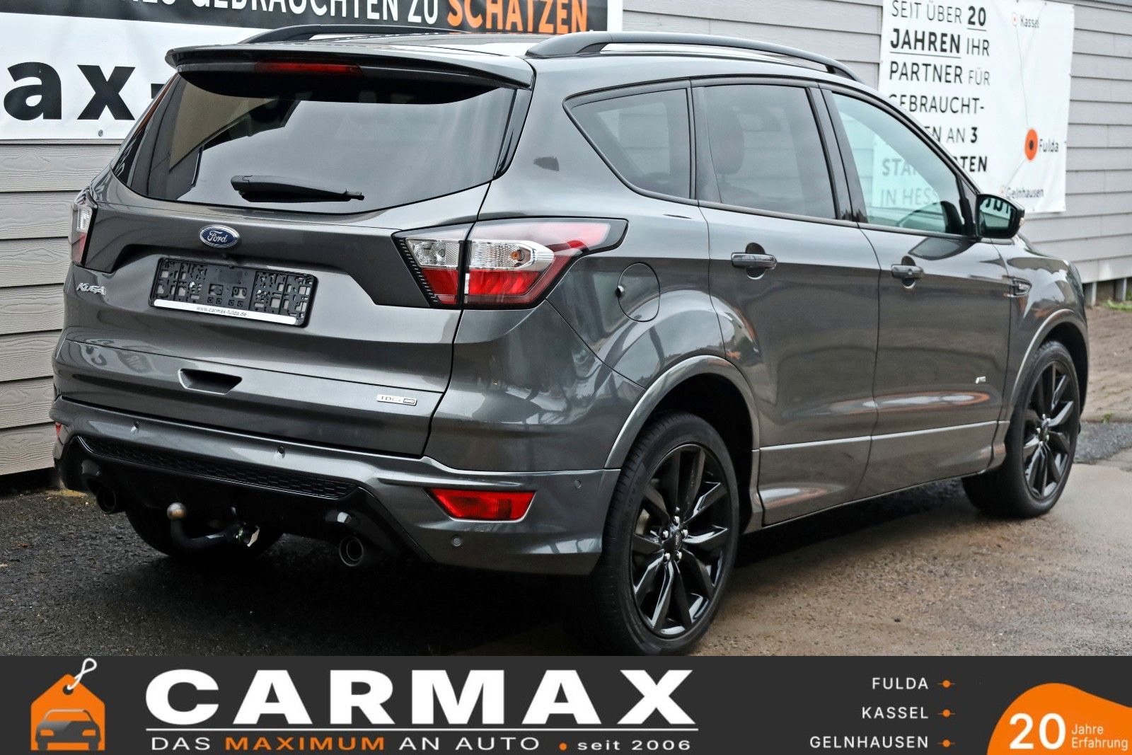 Fahrzeugabbildung Ford Kuga ST-Line 4X4, T.Leder,Navi,Kamera, AHK,SR+WR