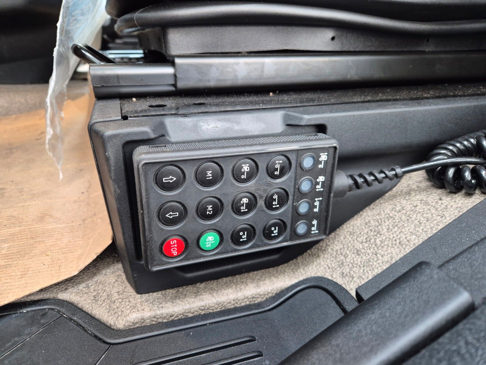 Fahrzeugabbildung Iveco S-Way AS260S50Y/FS CM 6x2 BDF