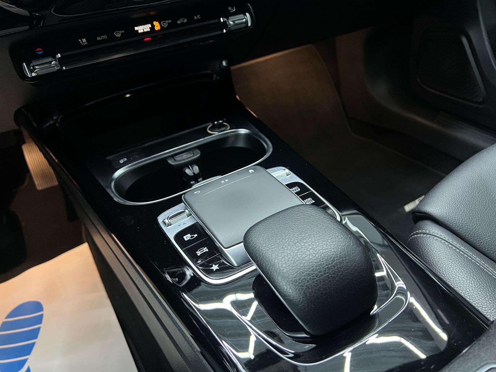 Mercedes-Benz A 250 4Matic Progressive AHK, LED, Premium Paket